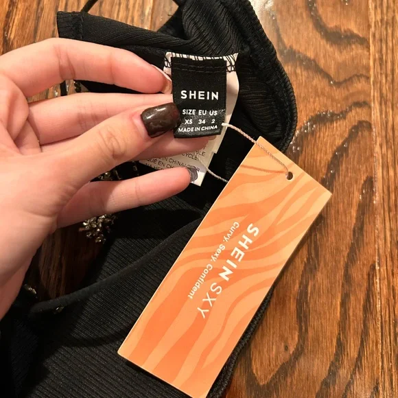 SHEIN Black Rhinestone Fringe Crop Tank - Picture 5 of 5